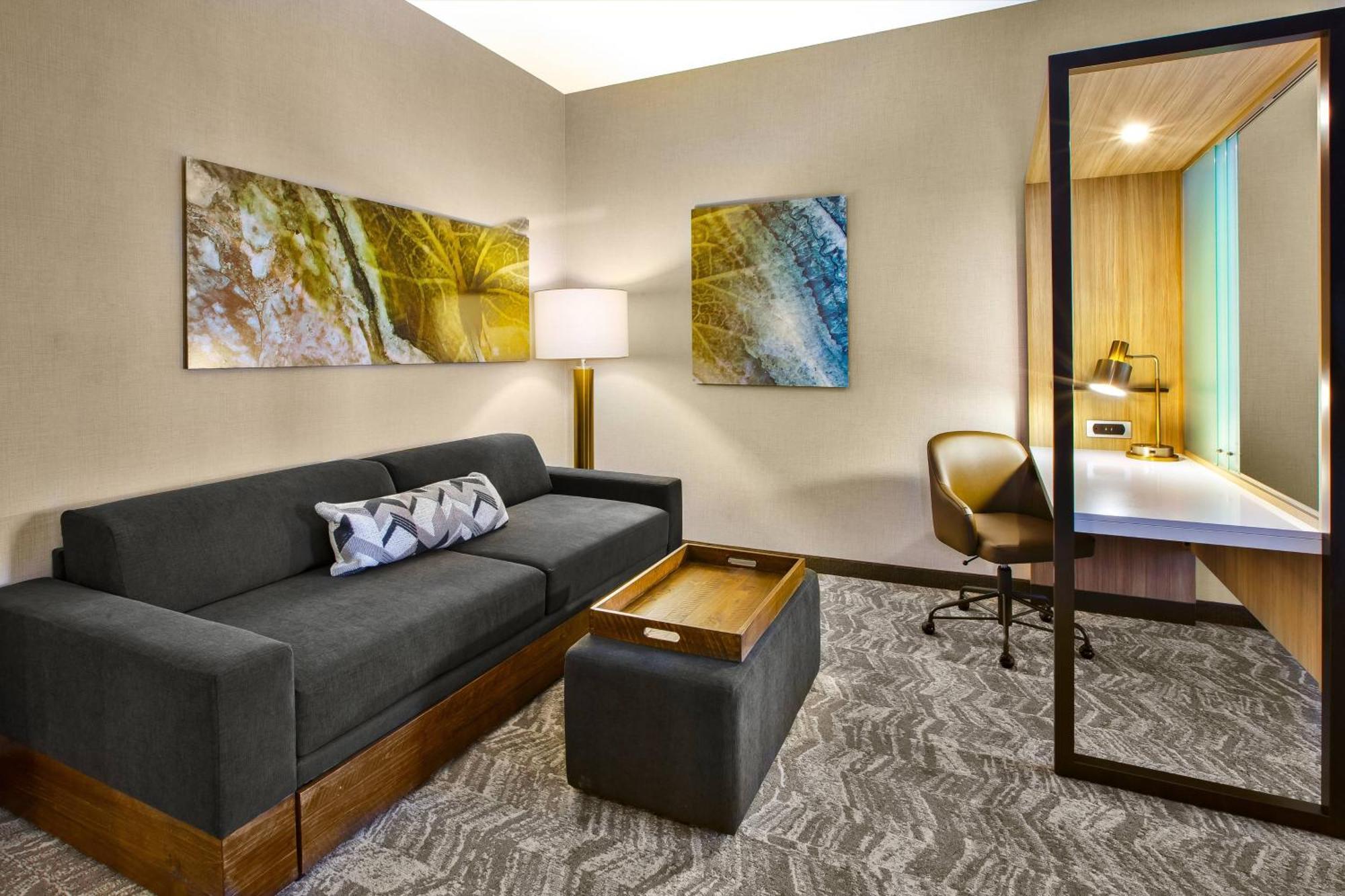 Springhill Suites By Marriott Pittsburgh Butler/Centre City Eksteriør billede