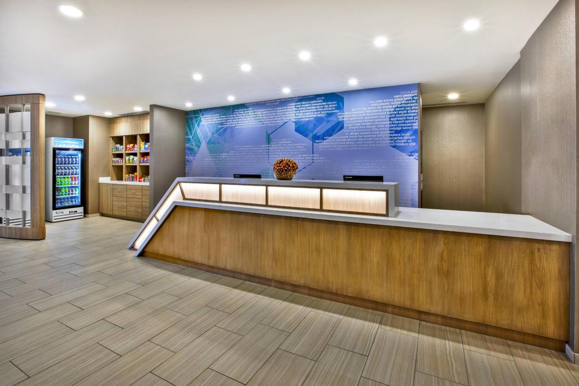 Springhill Suites By Marriott Pittsburgh Butler/Centre City Eksteriør billede