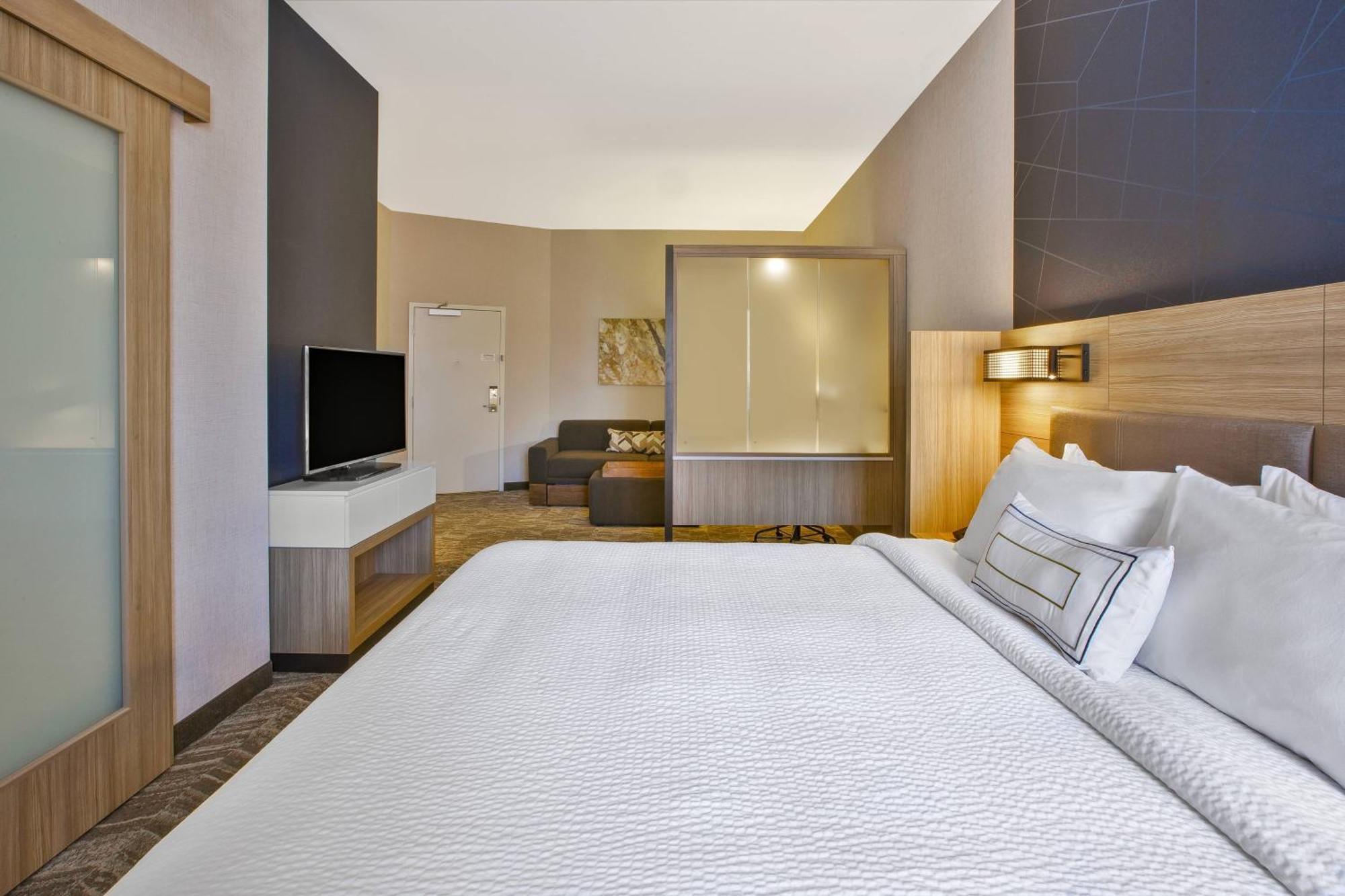 Springhill Suites By Marriott Pittsburgh Butler/Centre City Eksteriør billede